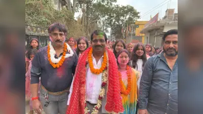 वार्ड नंबर सात के पार्षद ने निकाला विजय जुलूस