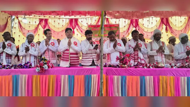बांदु में सरना धर्म प्रार्थना सभा का आयोजन