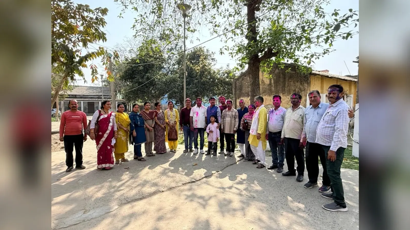 केबी झा कॉलेज के शिक्षक संघ की ओर से आयोजित होली मिलन समारोह, गंगा जमुनी तहजीब की बनी मिसाल