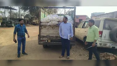 सरकारी फोर्टीफाइड चावल से लदी वैन जब्त, चालक फरार