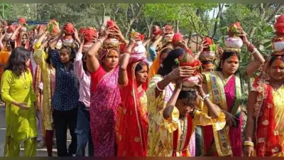 सात दिवसीय श्रीमदभागवत कथा को लेकर निकाली गयी कलश शोभायात्रा
