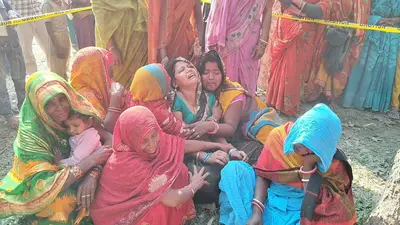 पेड़ में फांसी के फंदा से लटका मिला युवक का शव
