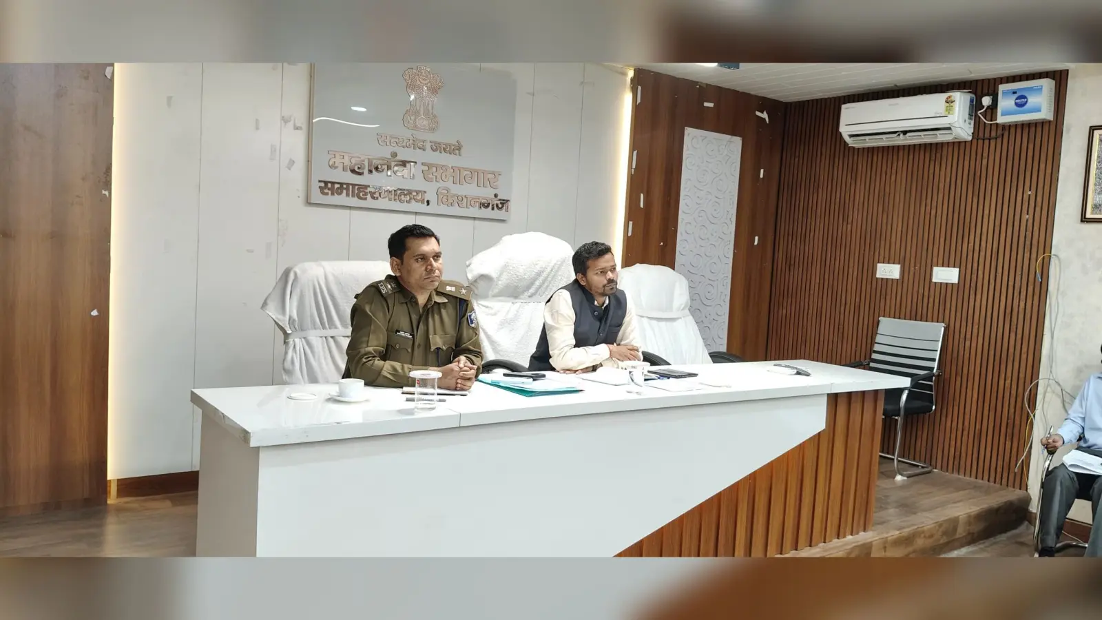 डीजे पर पूर्ण प्रतिबंध, संवेदनशील स्थलों पर पुलिस बल की तैनाती, अवैध शराब पर सख्ती