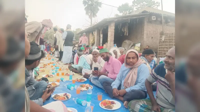 मंसूरगंज ढेरुआ में इफ्तार पार्टी का आयोजन