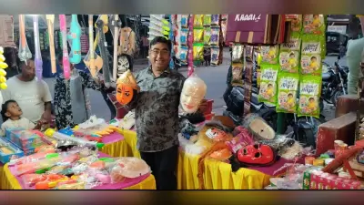 होली को लेकर बढ़ी सिल्ली की रौनक, रंगों से सजा बाजार