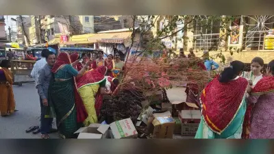 होलिका दहन को लेकर लोगों ने पारंपरिक तरीके से की पूजा