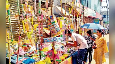 शिल्पांचल के बाजारों में होली की सतरंगी छटा