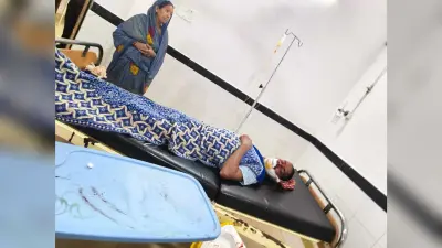 सड़क दुर्घटना में युवक गंभीर रूप से घायल
