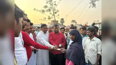 अग्निपीड़ितों को सांसद ने भिजवायी राहत