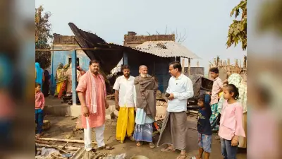 बिशनपुर में आग लगने से आठ परिवारों का घर जला