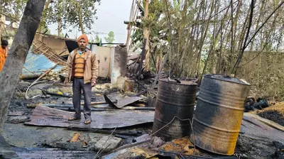 आग से दो घर जले, पांच लाख की क्षति