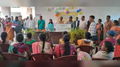 Chaibasa News : 9 महिला समूह को 50% अनुदान पर ट्रैक्टर व कृषि यंत्र मिले