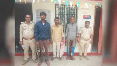 तीन फरार वारंटी गिरफ्तार