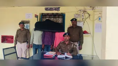 ग्यारह मवेशी के साथ तीन तस्कर को पुलिस ने दबोचा