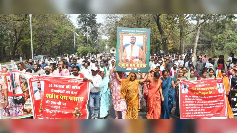 Bokaro News : प्रेम प्रसाद की स्टैच्यू स्थापना के लिए 20 डिसमिल जमीन दे बीएसएल प्रबंधन