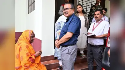 Bokaro News : महिला ने बेटी के नामांकन की लगायी गुहार, डीसी ने दिये निर्देश