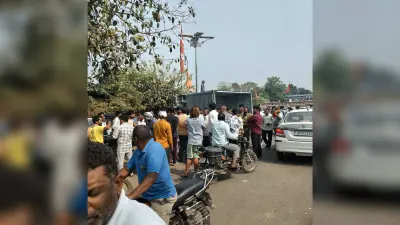Giridih News :बगोदर बस पड़ाव में गुमटी लगाने को लेकर हंगामा