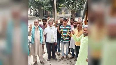 पैक्स चुनाव के लिए अध्यक्ष पद पर छह व सदस्य पद पर 15 अभ्यर्थियों ने भरा नामांकन