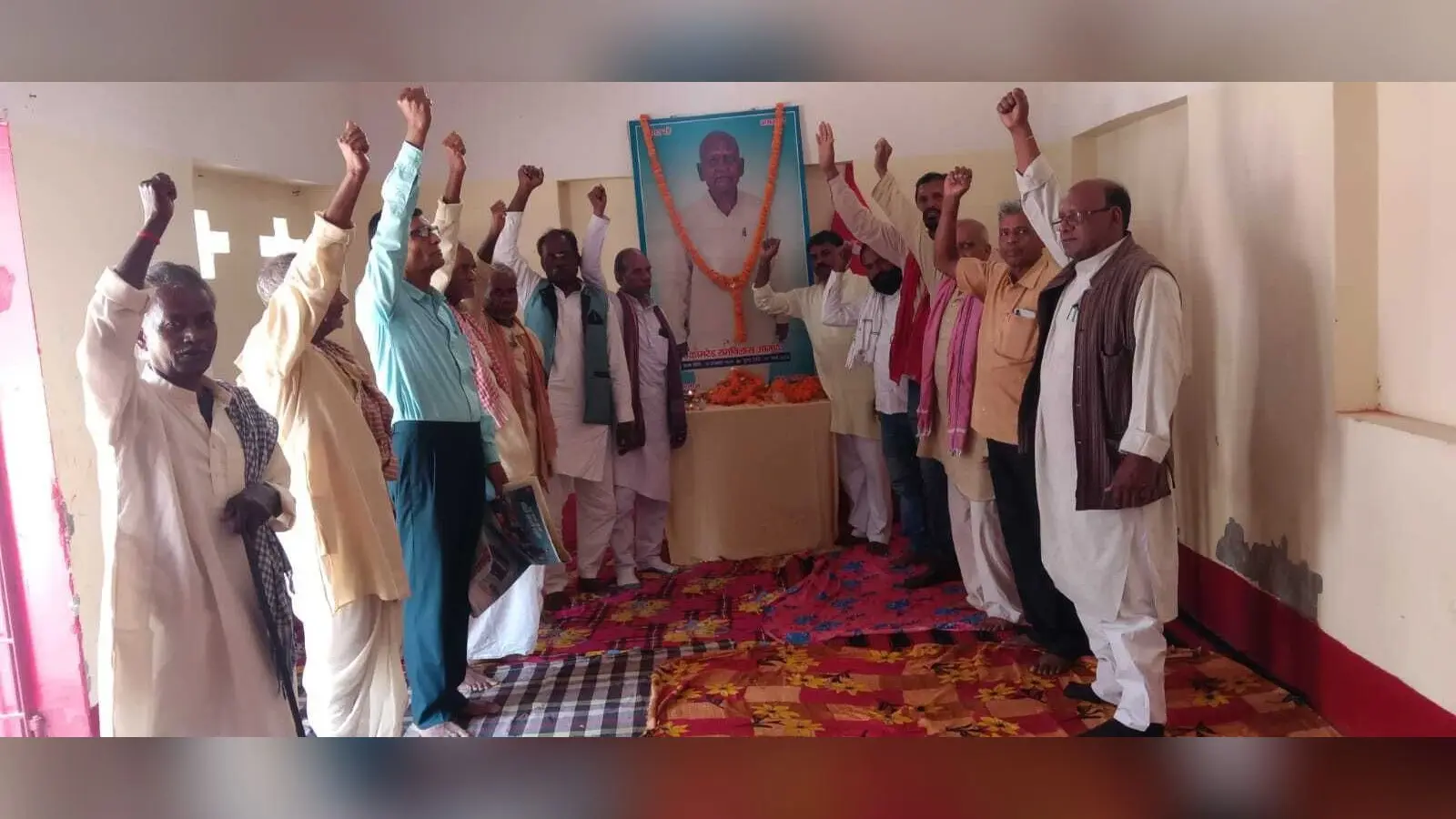 रामविलास आजाद की पुण्यतिथि पर प्रतिमा अनावरण का लिया निर्णय