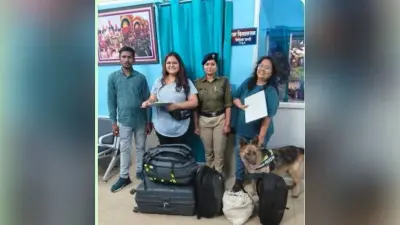 पुरुषोत्तम एक्सप्रेस में छूटा सामान बरामद, आरपीएफ ने यात्री को किया सुपुर्द