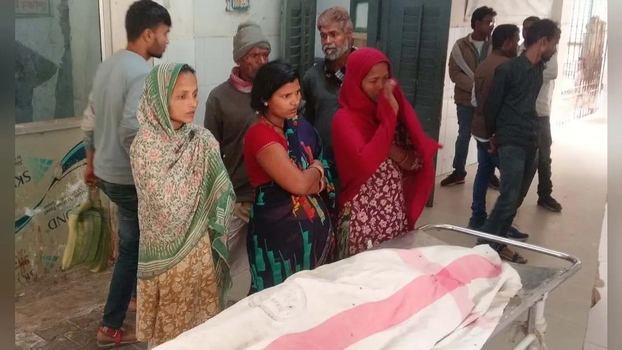 फंदे से लटककर 8वीं कक्षा की छात्रा ने दी जान