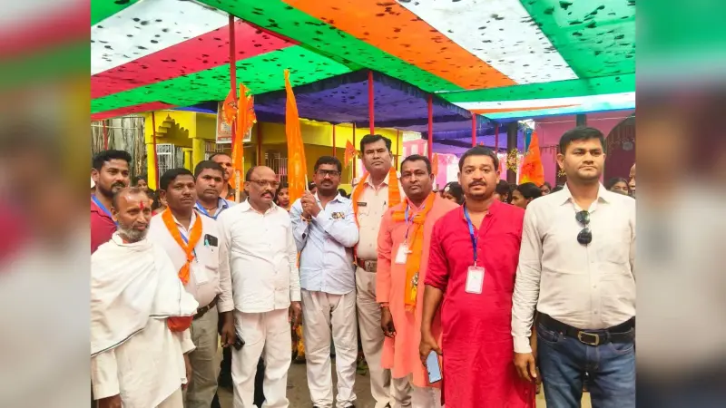 हनुमंत कथा के आयोजन को लेकर कलश शोभायात्रा निकाली गयी