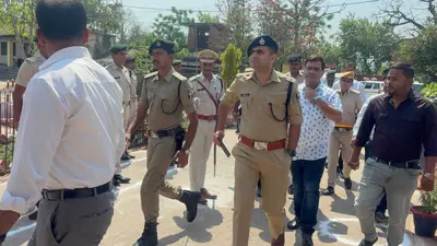 डीएम व एसपी के समक्ष बंदियों ने रखीं समस्याएं, कई का ऑन स्पॉट निदान