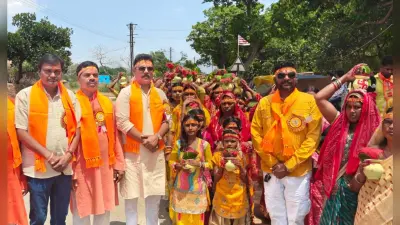 कलश यात्रा में उमड़े श्रद्धालु