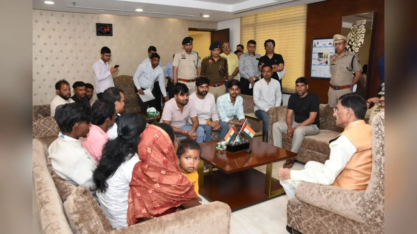 गुरुग्राम हादसे के पीड़ितों को ‘न्याय’: संजय सेठ की पहल पर 20-20 लाख का मुआवजा और नौकरी का ऑफर