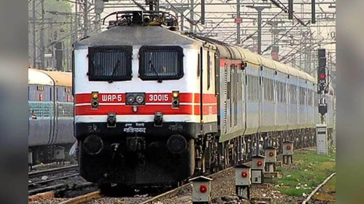 ट्रेन के तत्काल टिकट के लिए आ गया नया रूल, धांधली पर ऐसे लगाया ब्रेक
