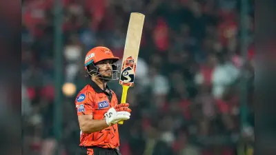 IPL 2026: ईशान की फिफ्टी से हैदराबाद का स्कोर 200 पार, RCB को मिला 202 रन का टारगेट