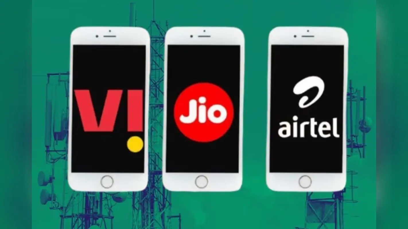Jio, Airtel और Vi के इस प्लान से सालभर रिचार्ज से छुट्टी, मिलेगा अनलिमिटेड डेटा और बहुत कुछ