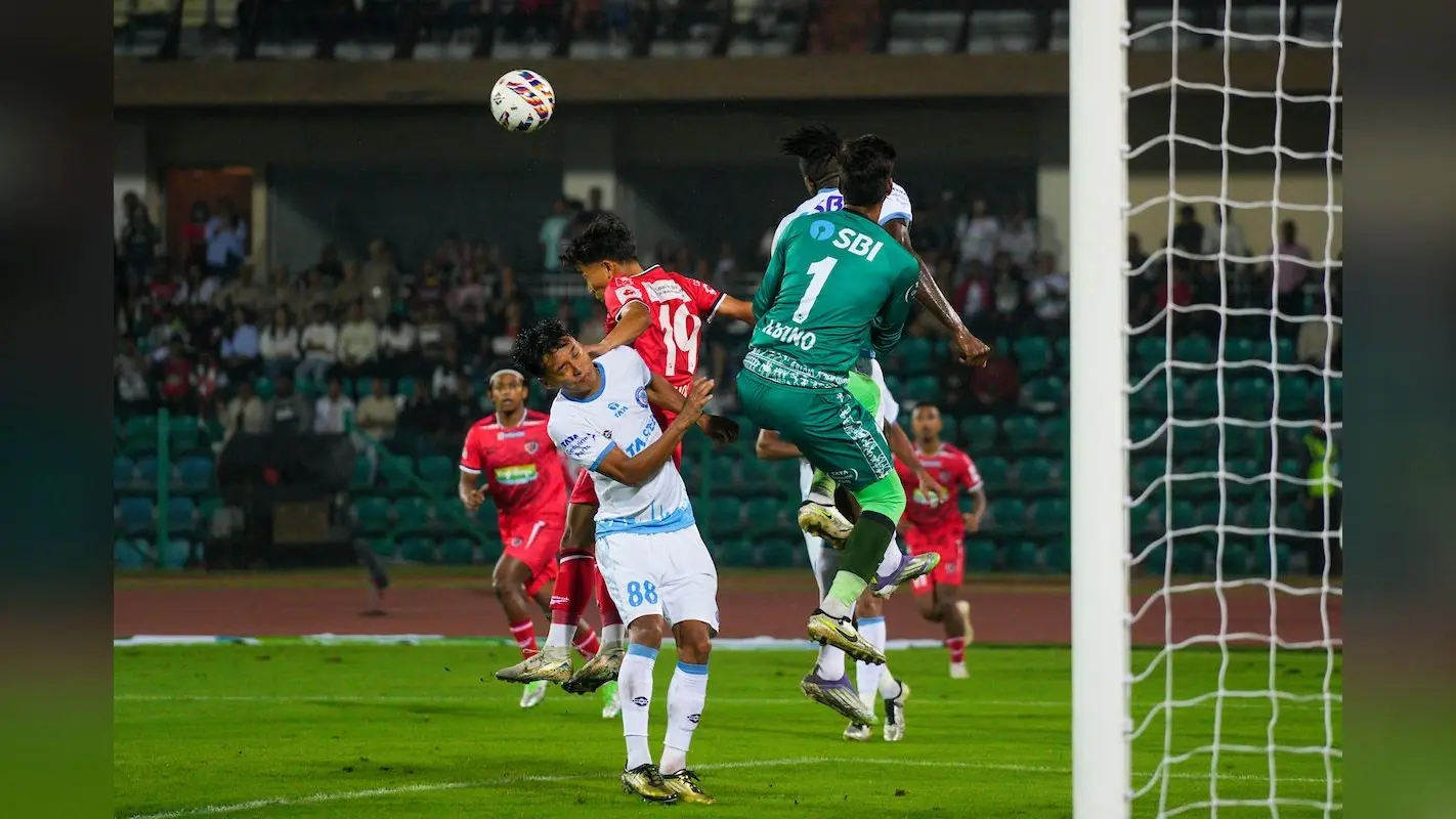 Isl North East united defeated jfc by 2-1: जेएफसी की मिली सीजन की पहली हार, नॉर्थईस्ट की टीम जीती