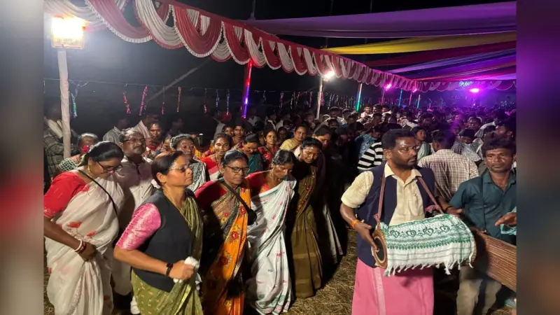 कोल्हान के गांवों में ‘मागे पोरोब’ की धूम, मांदर की थाप पर ग्रामीणों ने किया नृत्य