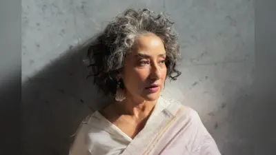 कैंसर से जंग जीतने के बाद मनीषा कोइराला ने बदला लुक, देखें तस्वीर