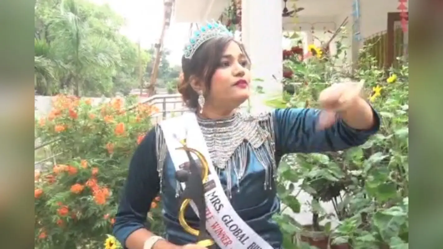 धनबाद की बेटी का पटना में जलवा, डॉ. प्रियंका प्रियदर्शनी बनीं ‘मिसेज ग्लोबल बिहार 2026-27’