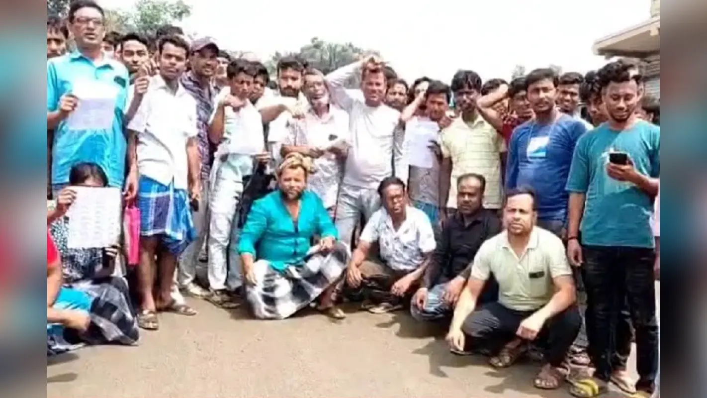 मालदा में कांग्रेस कार्यकर्ता पर हमला, घर से घसीटकर लोहे की रॉड से हुई पिटाई