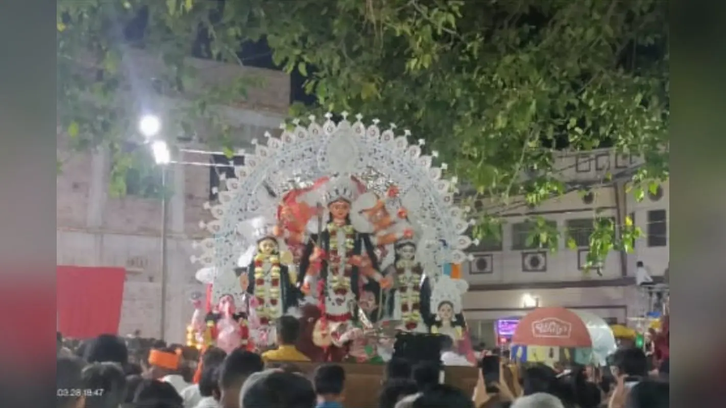 Ranchi: पिठोरिया में रामनवमी पर अस्त्र-शस्त्र चालान प्रतियोगिता, चैती दुर्गा पूजा संपन्न