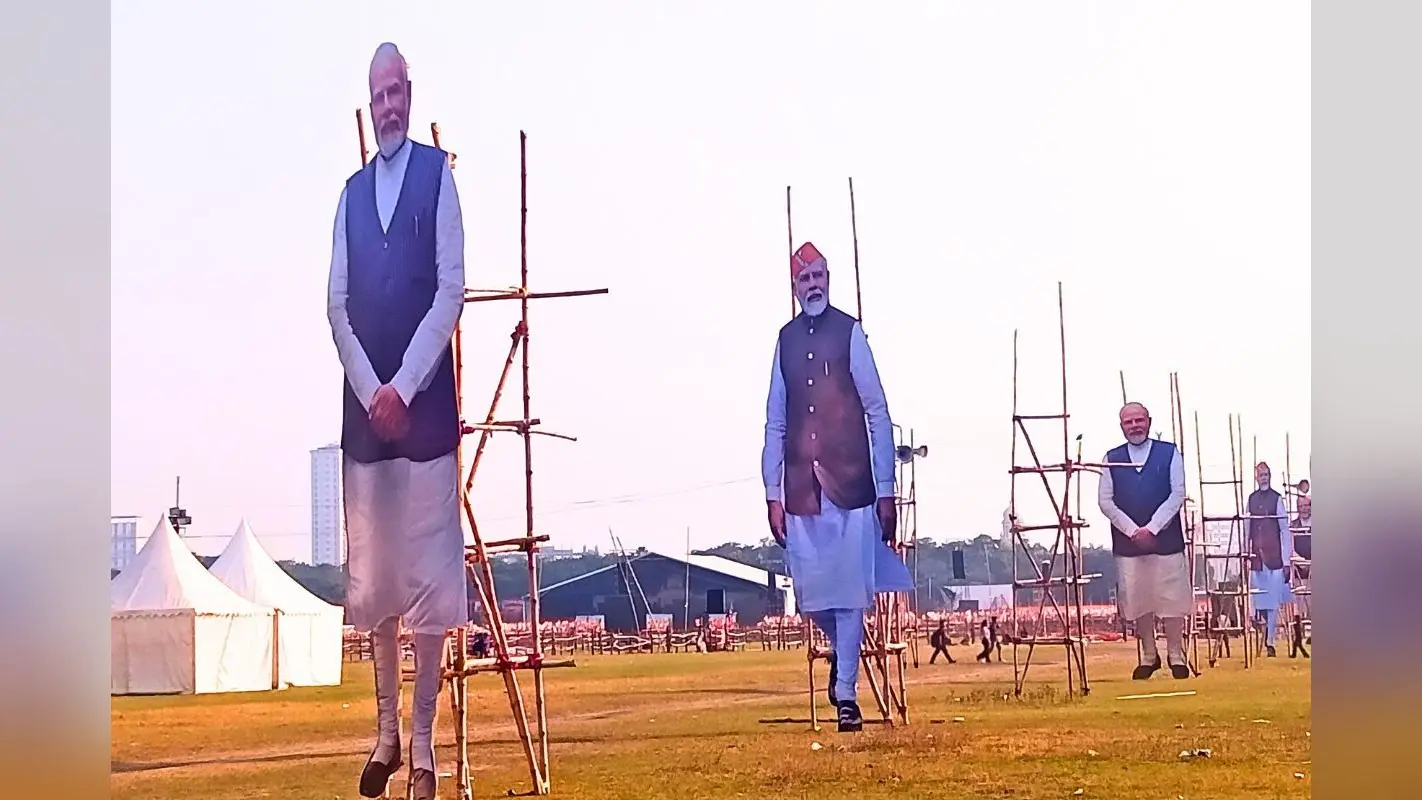 18680 करोड़ की रेल-रोड परियोजनाओं से चमकेगा बंगाल, पीएम मोदी के कार्यक्रम में जायेंगीं ममता बनर्जी!