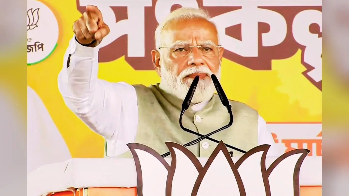 बंगाल चुनाव से पहले BJP की रैली में उमड़ा जनसैलाब, कट मनी से आवास योजना तक, TMC पर खूब बरसे प्रधानमंत्री