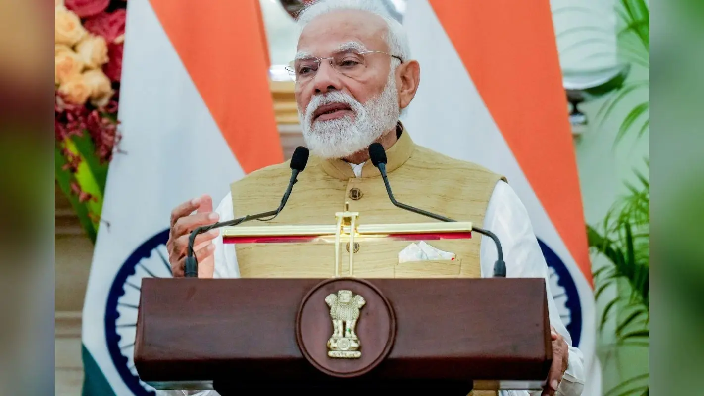 मिडिल ईस्ट में जंग: पीएम मोदी ने बहरीन के शाह, सऊदी अरब के युवराज और जॉर्डन के किंग से बात की