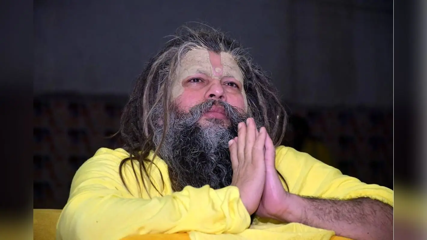 प्रेमानंद जी महाराज से जानें क्या केवल पूजा-पाठ से मिलती है भगवान की कृपा?
