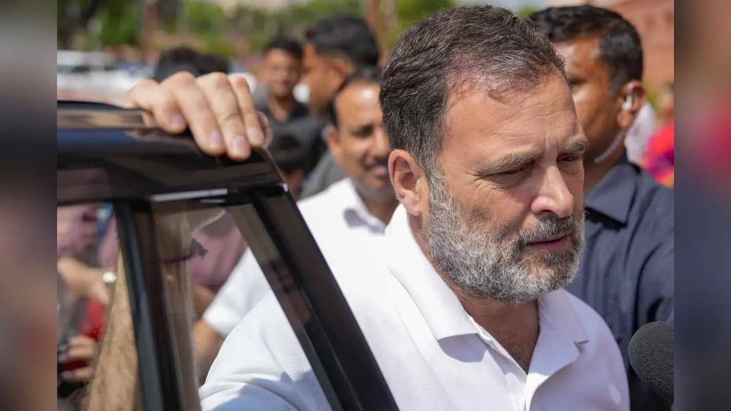 रातभर राहुल गांधी मां सोनिया की सेहत को लेकर रहे परेशान