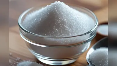क्या आप भी रात में नमक ज्यादा खाते हैं? हो सकती हैं ये समस्याएं