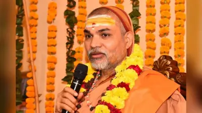 ‘सच्चे हिंदू’ गाय को ‘राष्ट्र माता’ का दर्जा दिलाने लखनऊ आए: स्वामी अविमुक्तेश्वरानंद