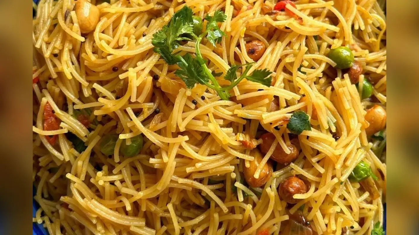 शेफ संज्योत कीर की आसान वर्मिसेली उपमा रेसिपी – परफेक्ट रेशियो से बनेगी फूली-फूली उपमा