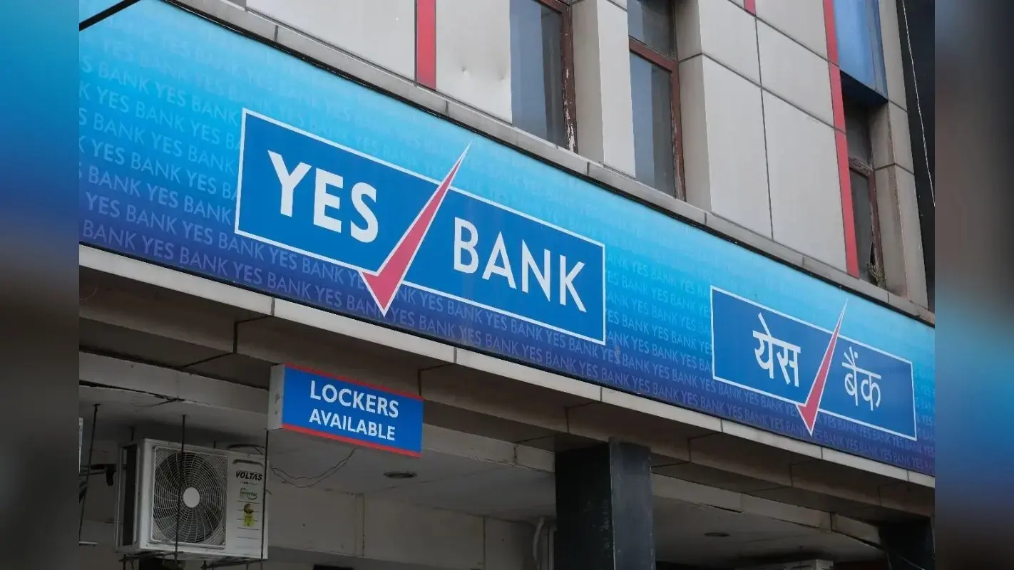 1 अप्रैल से बदल रहे हैं यस बैंक क्रेडिट कार्ड के नियम, इन खर्चों पर लगेगा अब नया चार्ज