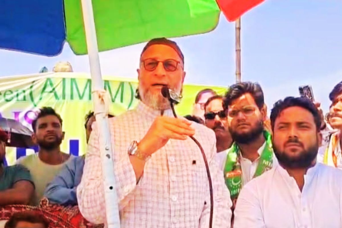 बंगाल चुनाव 2026: ओवैसी ने ममता बनर्जी और कांग्रेस को घेरा, कहा- अपनी बदहाली के लिए मुसलमान खुद जिम्मेदार