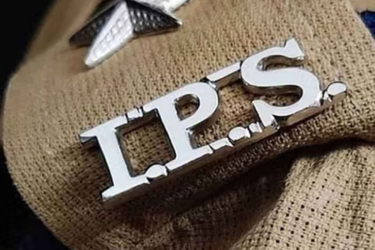 बिहार पुलिस में बड़ा प्रशासनिक फेरबदल, तीन आईपीएस केंद्र भेजे गए, दस अधिकारी ट्रेनिंग के लिए भेजे जायेंगे