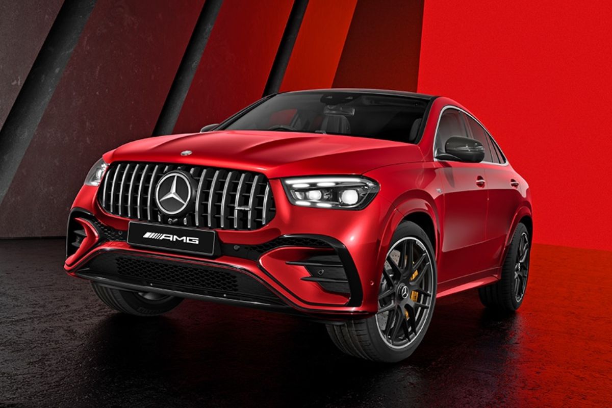 ₹1.52 करोड़ में आया Mercedes-AMG का नया परफॉर्मेंस एडिशन, 5.3 सेकंड में पकड़ेगी 100 की रफ्तार